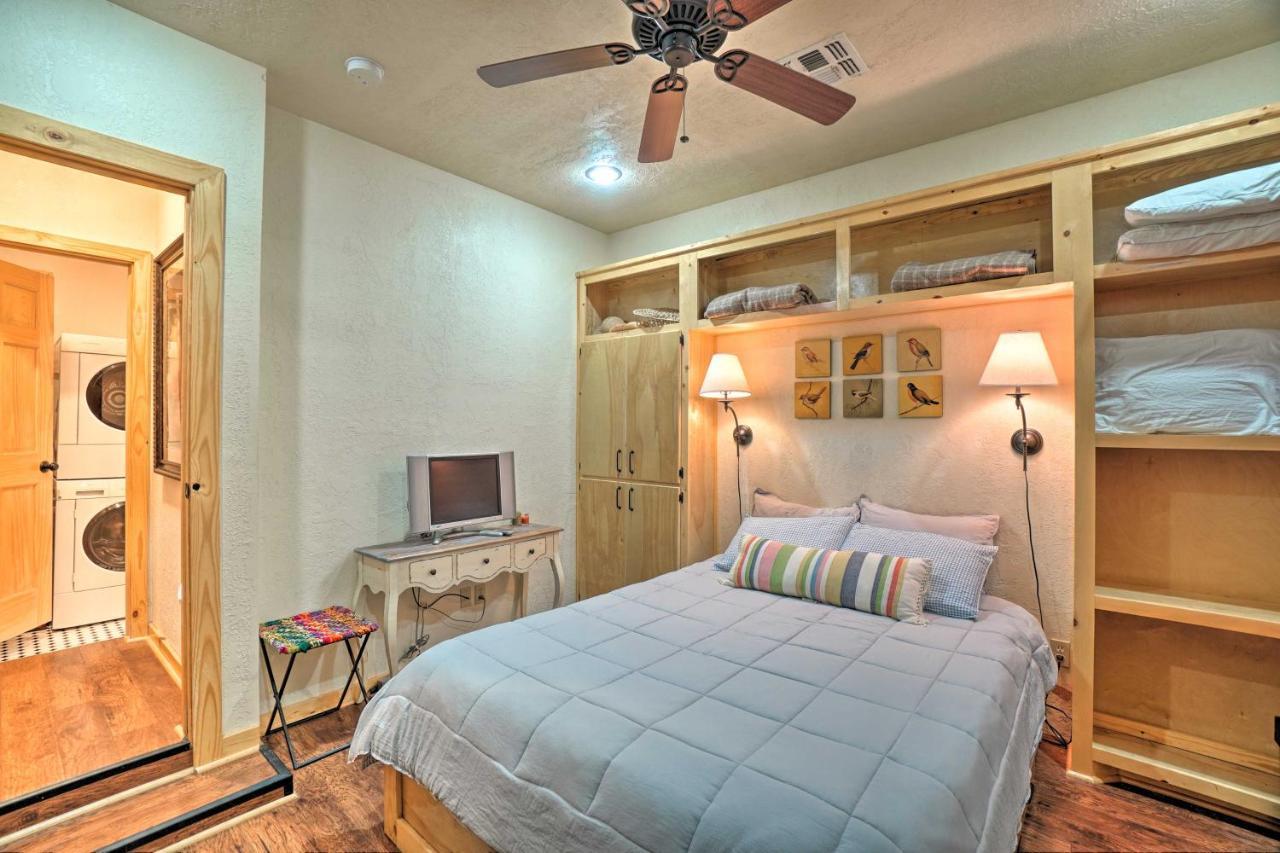 Charming Hilltop Cottage In Medicine Park! 外观 照片
